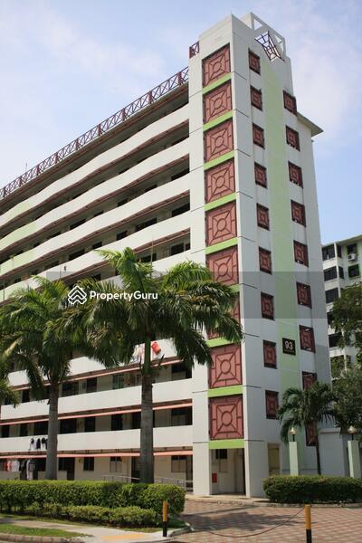 93 Jalan Dua