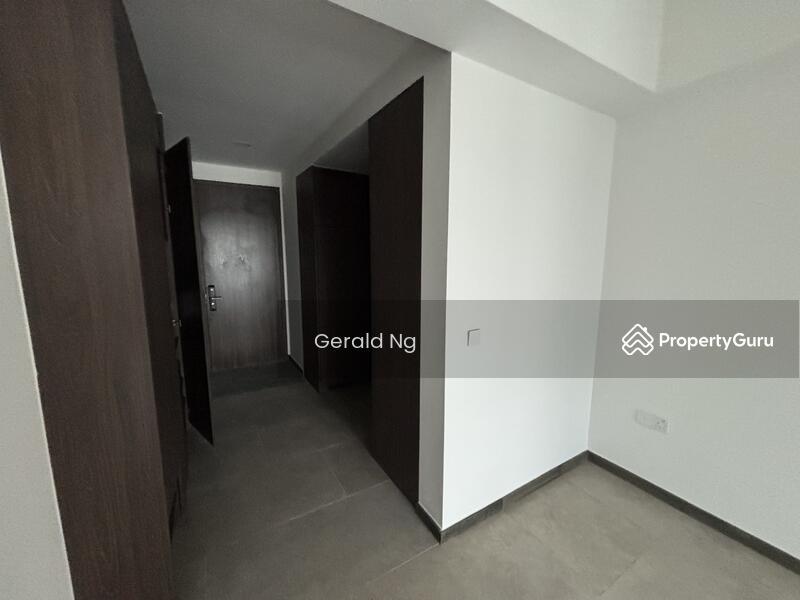 Prop-GPT: Condominium: D07  Midtown Modern