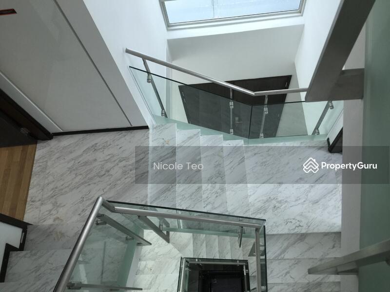 Condominium for Rent: D05, 126794