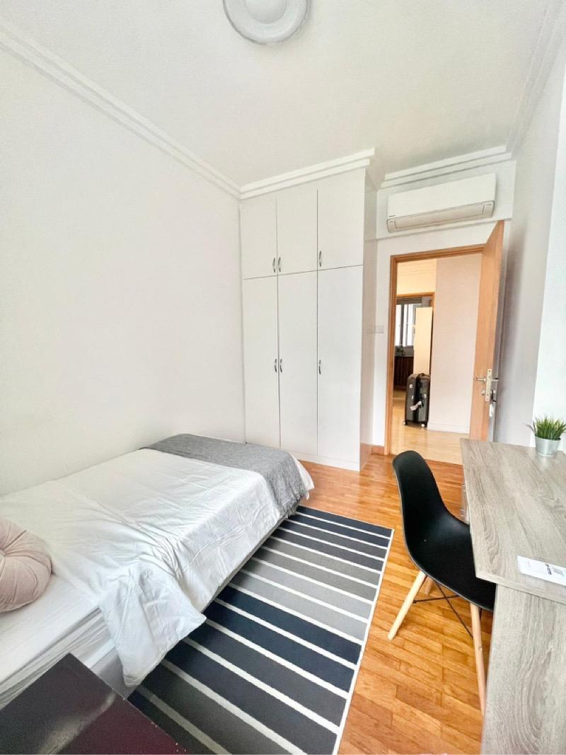 Condominium for Rent: D11, 307605