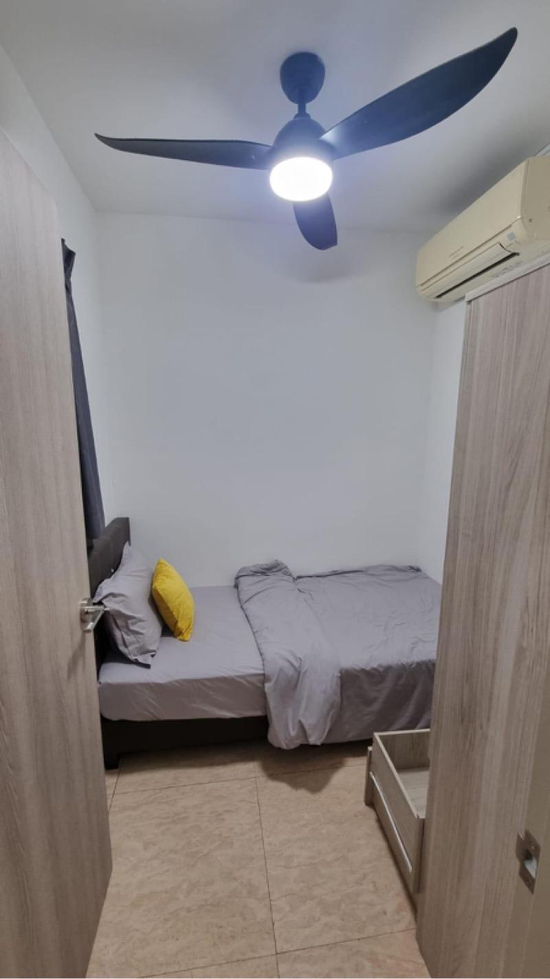 Condominium for Rent: D16, 466526