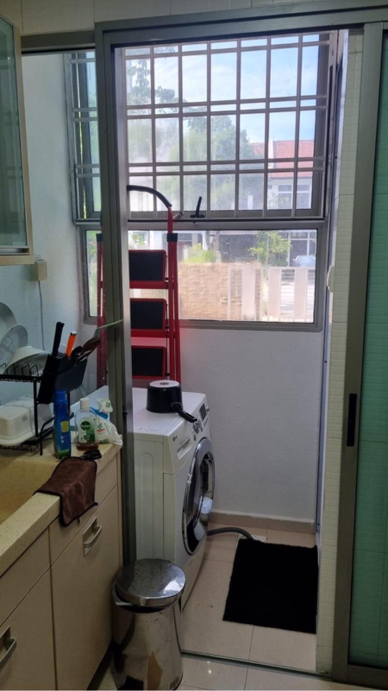 Condominium for Rent: D16, 466526