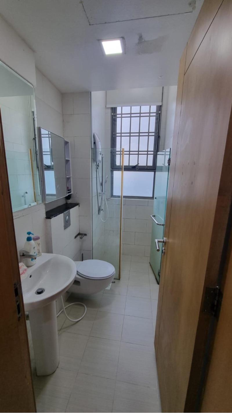 Condominium for Rent: D16, 466526