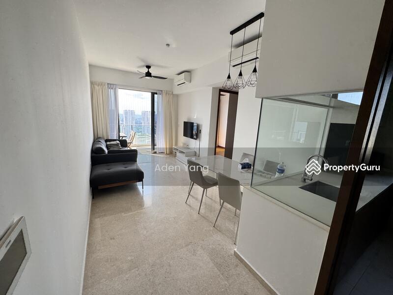 Prop-GPT: Condominium: D03  Stirling Residences