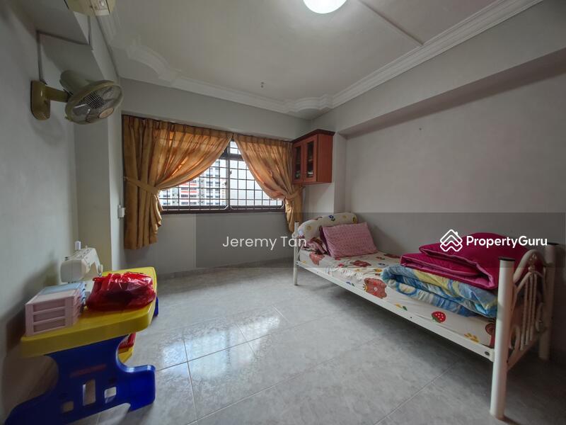 Prop-GPT: HDB Flat: D23 Choa Chu Kang 469 Choa Chu Kang Avenue 3