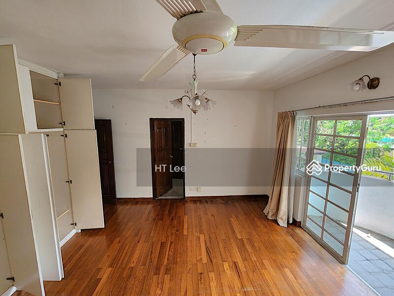 Bungalow for Rent: D10, 267017