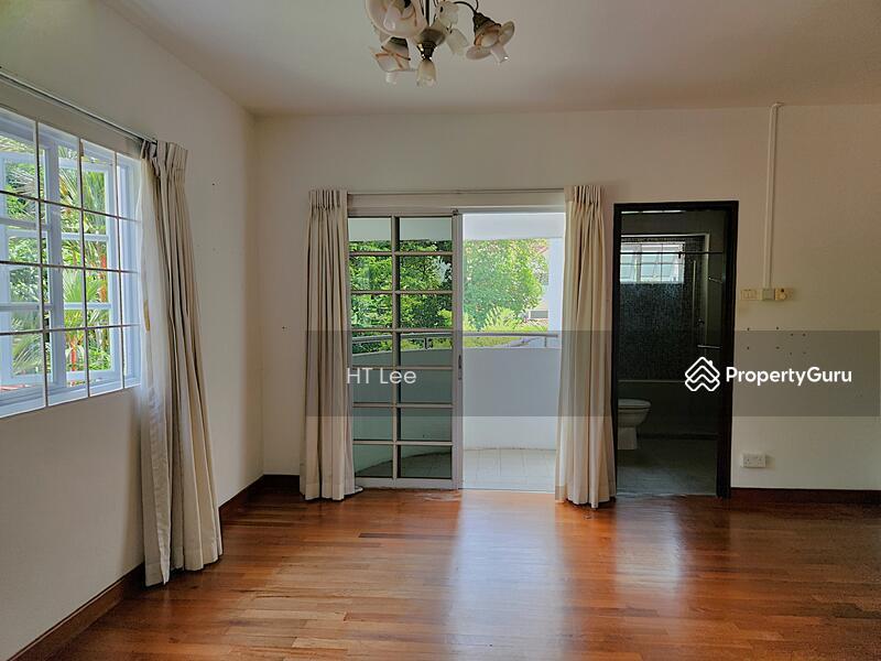 Bungalow for Rent: D10, 267017