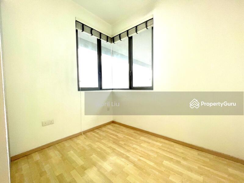 Condominium for Rent: Pasir Ris, D18, 518160