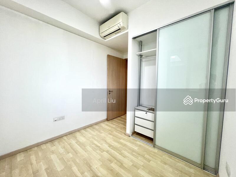 Condominium for Rent: Pasir Ris, D18, 518160