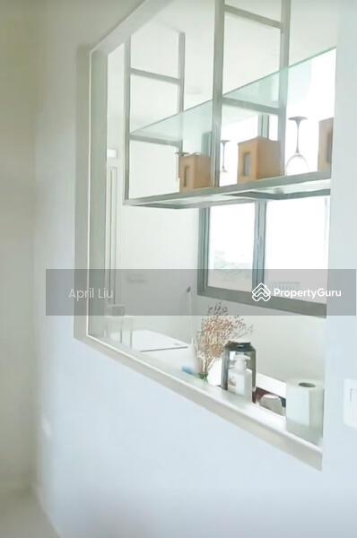 Condominium for Rent: Pasir Ris, D18, 518160