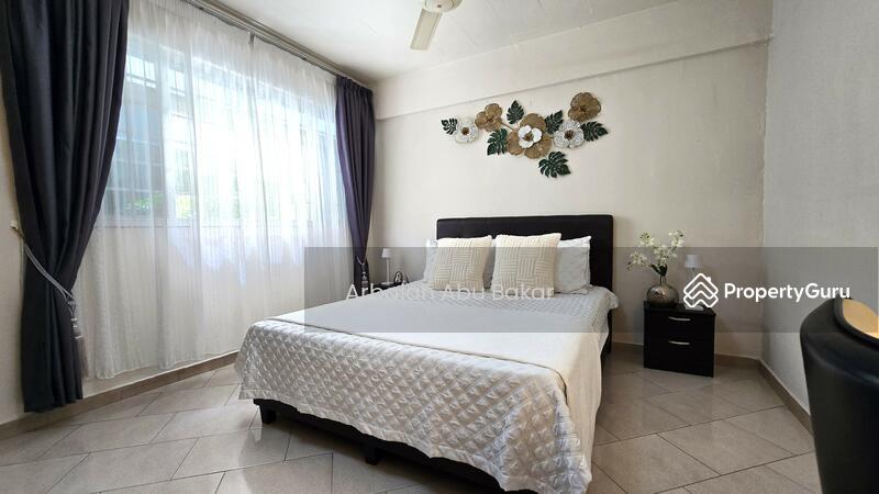 Prop-GPT: HDB Flat: D27 Yishun 161 Yishun Street 11