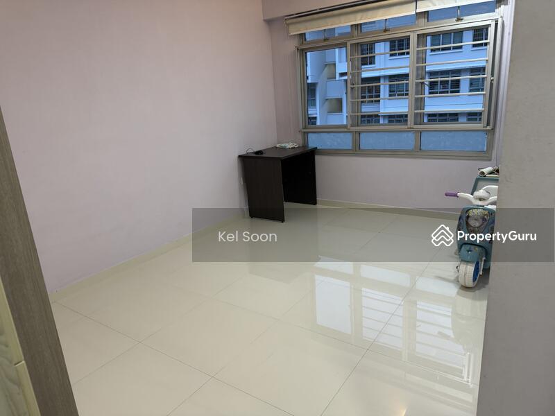 HDB Flat for Rent, 451 Yishun Ring Road, SGD 1,200 | 99-year lease