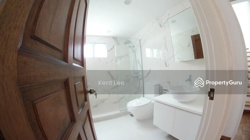 Corner Terrace for Rent: D19, 545937