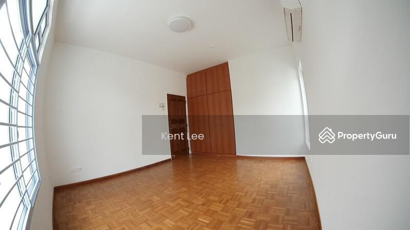 Corner Terrace for Rent: D19, 545937