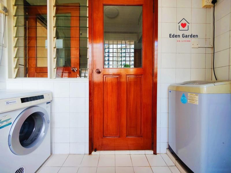 Changi Court Condominium Room Rental, $1,200, 1 Bed 1 Bath 150 sqft $8.00 psf