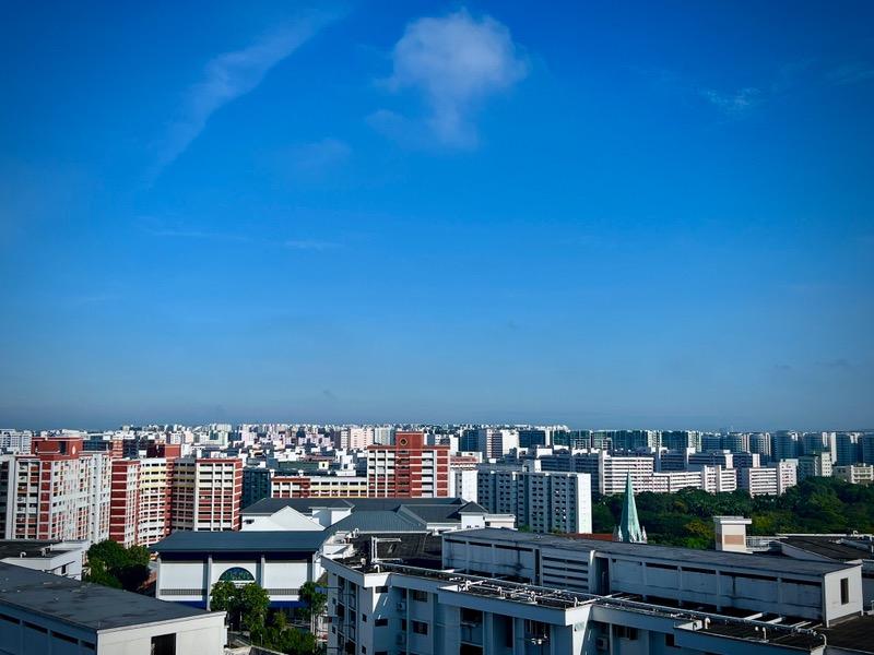Riverfront Residences Condominium For Rent, $2,900, 1 Bed 1 Bath 581 sqft $4.99 psf