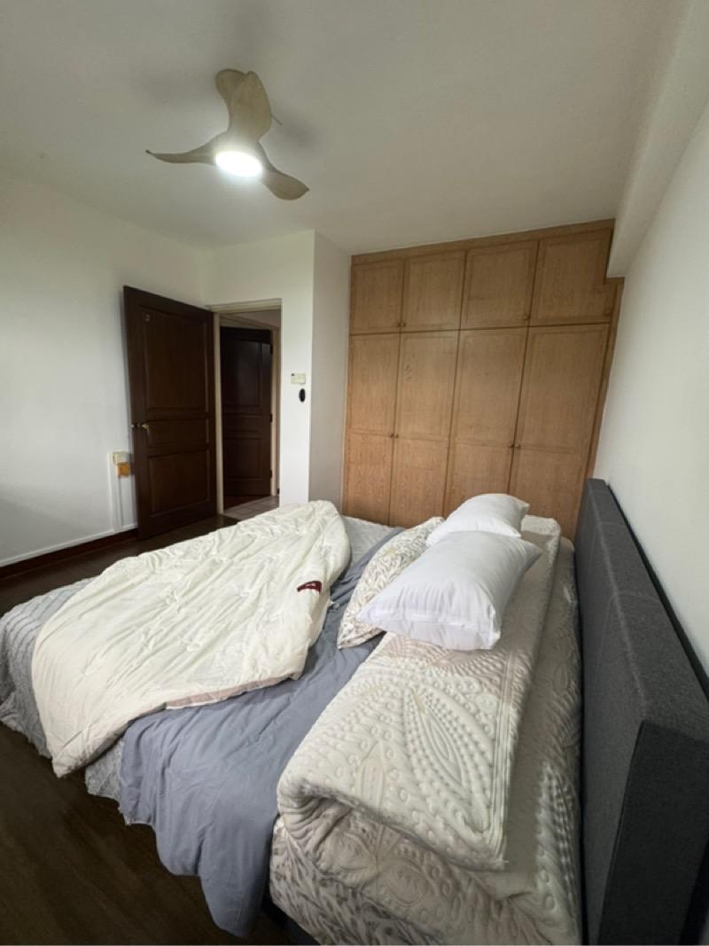Condominium for Rent: D21, 590001