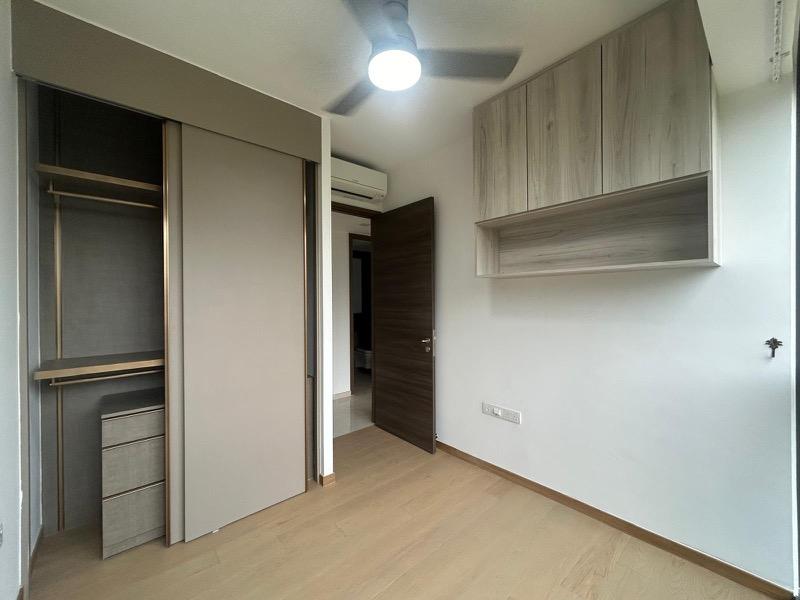 Prop-GPT: Condominium: D19  The Florence Residences