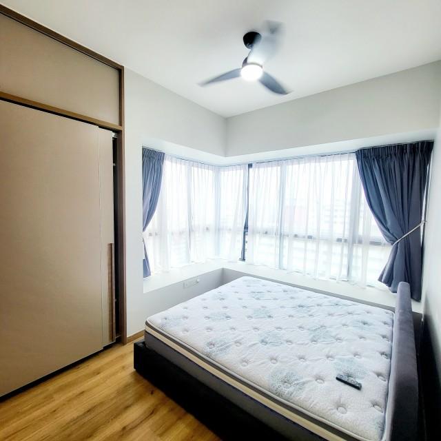 Condominium for Rent: Pasir Ris, D18, 518073
