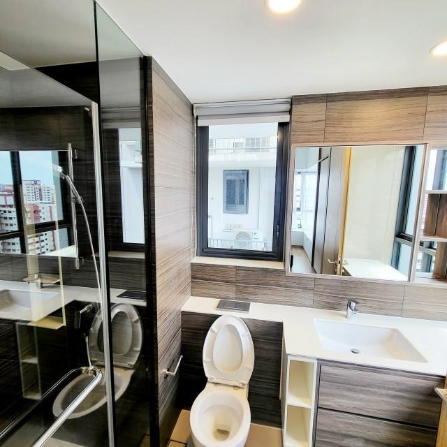 Condominium for Rent: Pasir Ris, D18, 518073