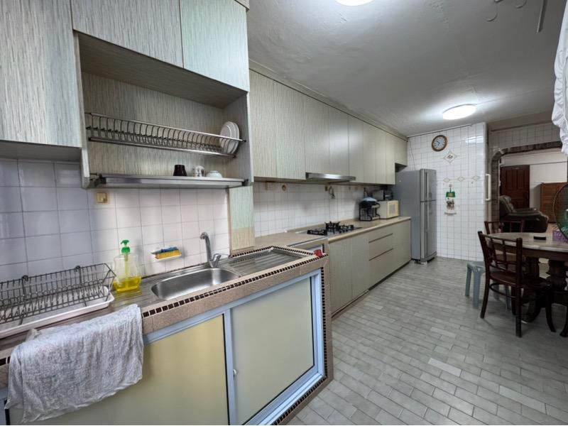 218 Jurong East Street 21 HDB Apartment For Rent, $3,600, 3 Bed 2 Bath 979 sqft $3.68 psf