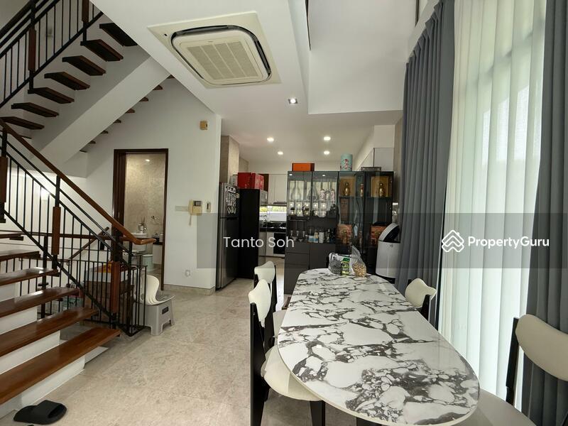 Corner Terrace for Rent: D10, 268619