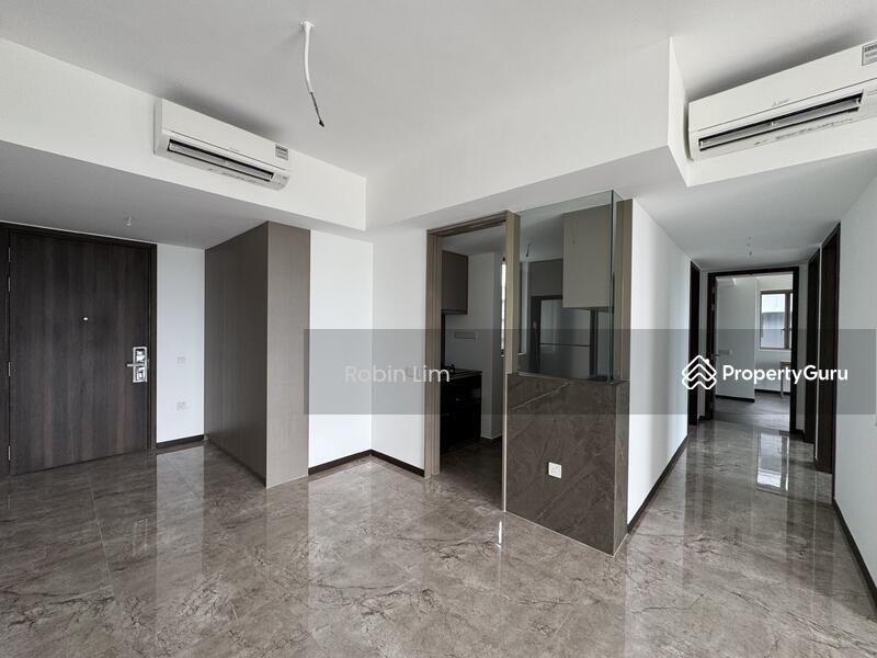 Prop-GPT: Condominium: D18 Pasir Ris Pasir Ris 8
