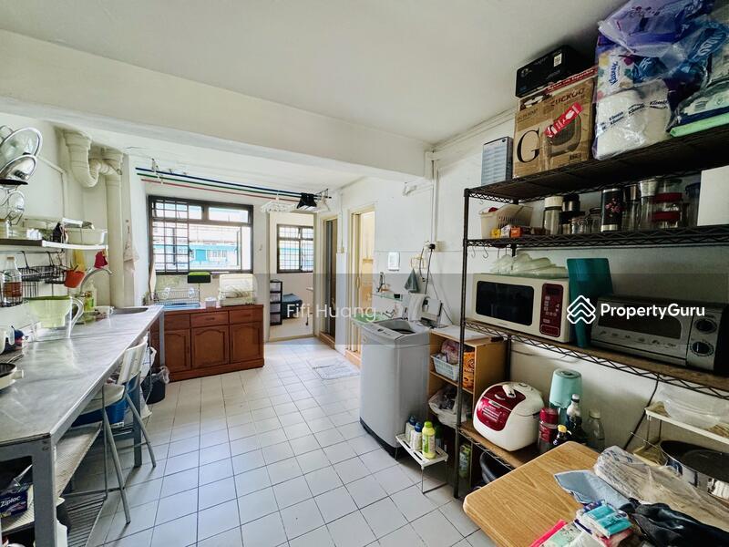 HDB Flat for Rent: D04, 090005