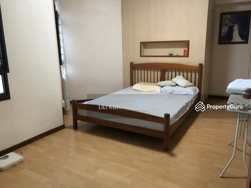 HDB Flat for Rent: Yishun, D27, 762115
