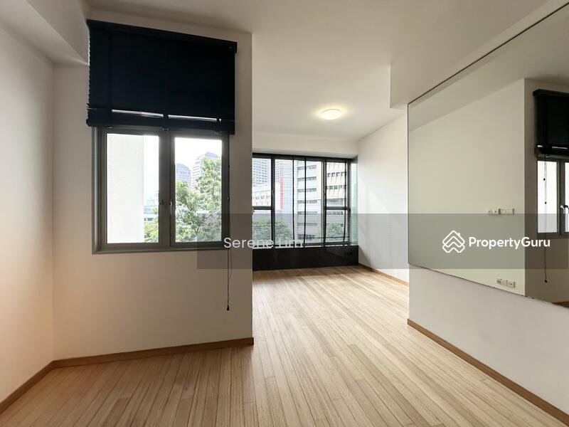 Prop-GPT: Condominium: D09  The Metz