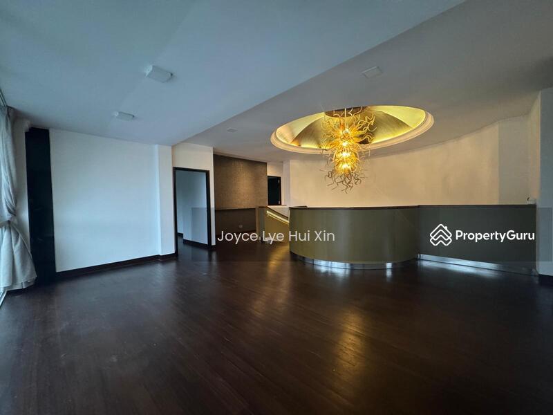 Prop-GPT: Detached: D15  Siglap Road