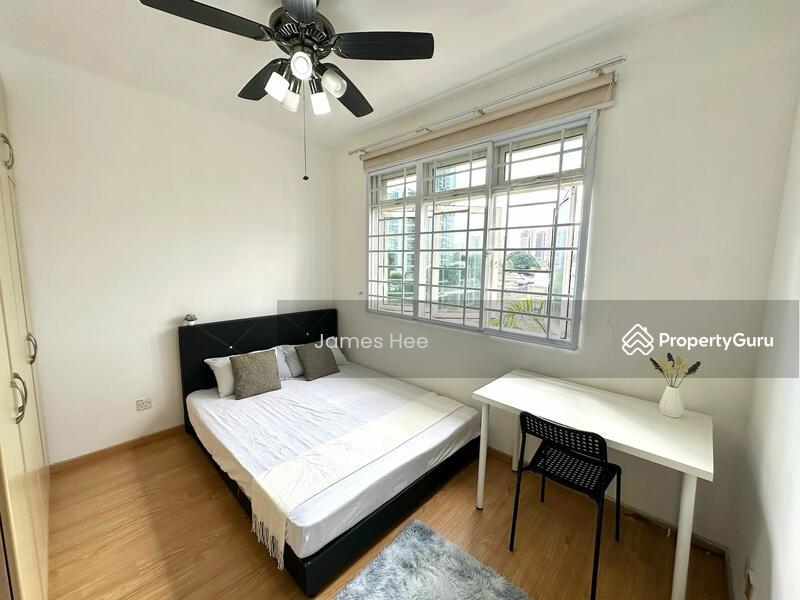 Condominium for Rent: D12, 328496