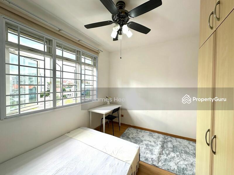 Condominium for Rent: D12, 328496