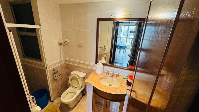 The Bayshore Condominium For Rent, $4,800, 3 Bed 2 Bath 1,184 sqft $4.05 psf