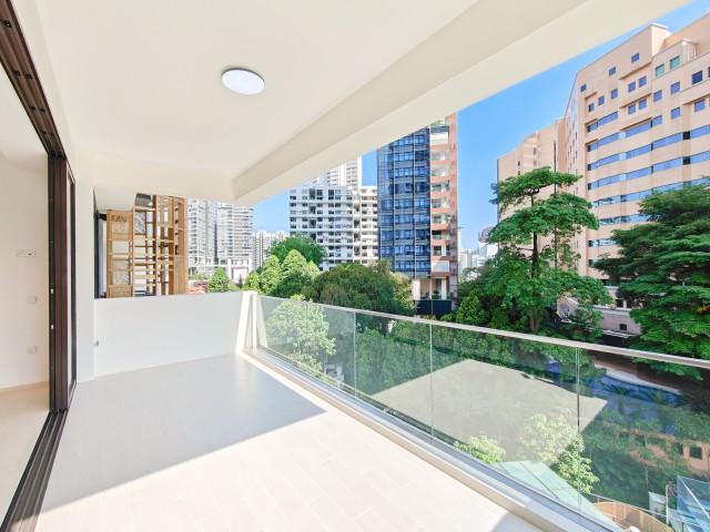 Prop-GPT: Condominium: D09 Cairnhill Klimt Cairnhill