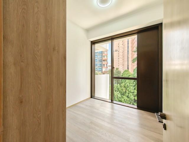 Condominium for Rent: Cairnhill, D09, 229725
