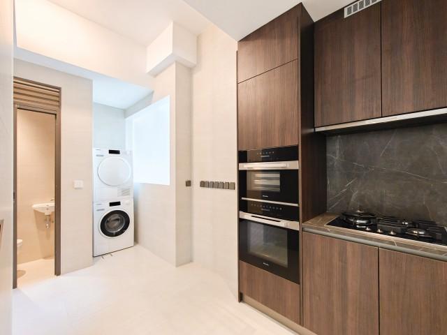 Condominium for Rent: Cairnhill, D09, 229725
