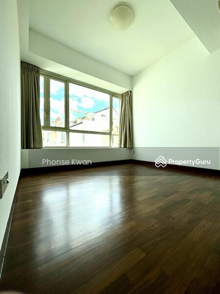 Condominium for Rent: D19, 546776