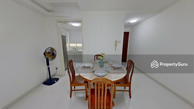 Condominium for Rent: Pasir Ris, D18, 519460
