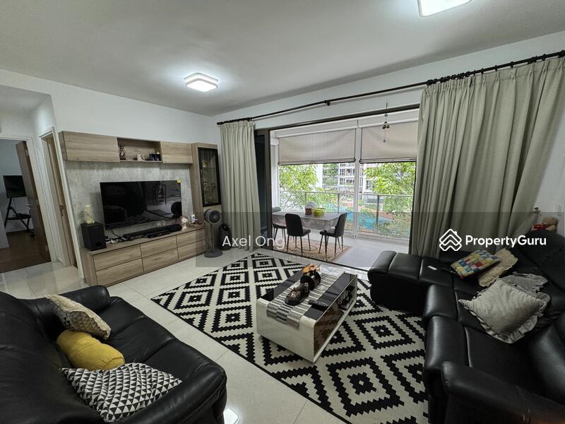 Prop-GPT: Condominium: D19  Kovan Regency