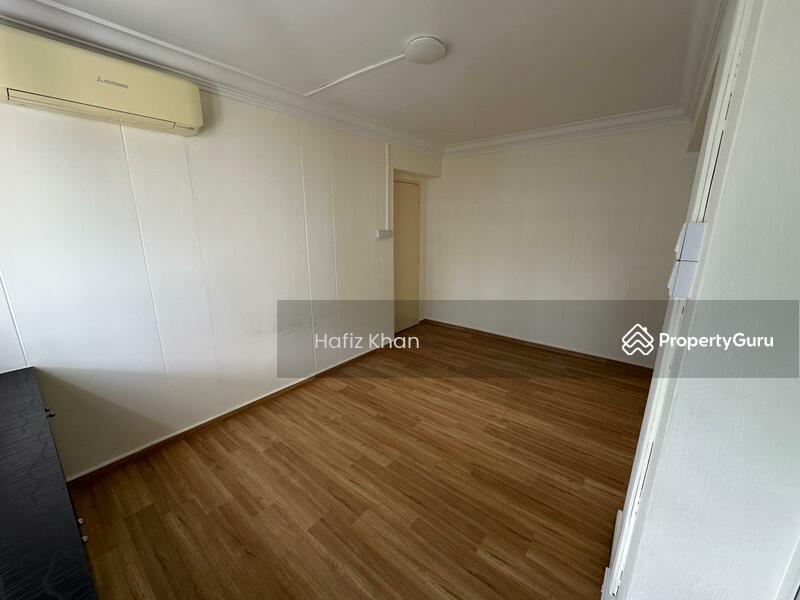 HDB Flat for Rent: D18, 520254