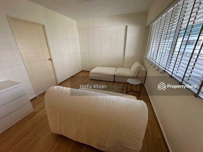 HDB Flat for Rent: D18, 520254