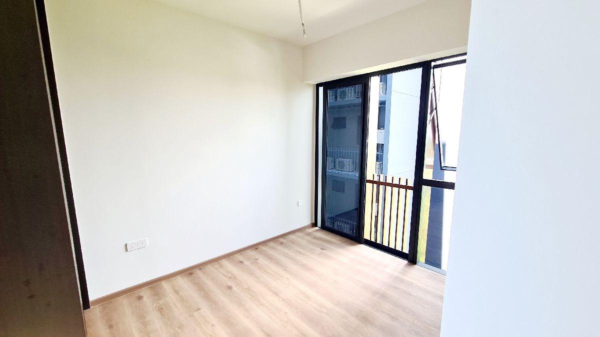 KI Residences At Brookvale Condominium For Rent, $4,590, 3 Bed 2 Bath 980 sqft $4.68 psf
