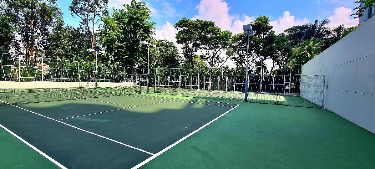 Condominium for Rent: D15, 439972