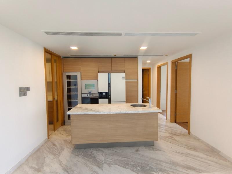 Prop-GPT: Condominium: D09 Cairnhill Suites @ Cairnhill