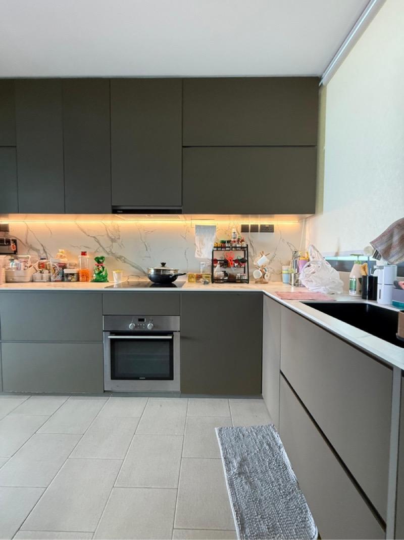 Rivergate Condominium For Rent, $11,500, 3 Bed 3 Bath 1,744 sqft $6.59 psf