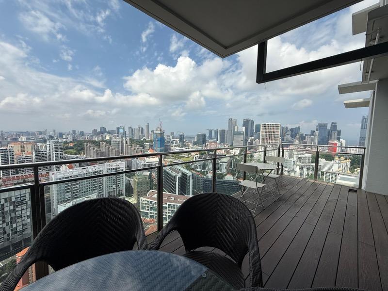 Rivergate Condominium For Rent, $11,500, 3 Bed 3 Bath 1,744 sqft $6.59 psf