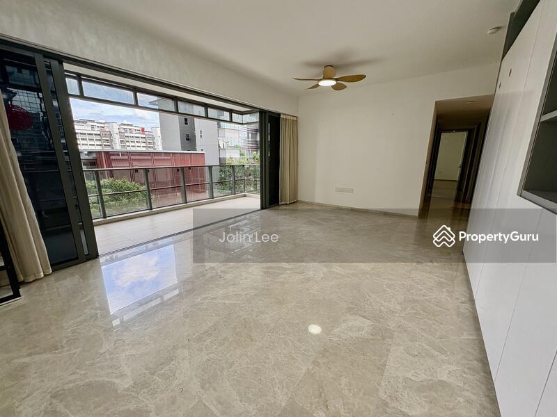 Prop-GPT: Condominium: D20  JadeScape