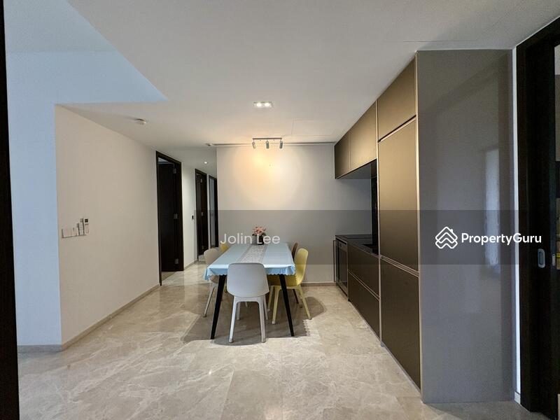 Condominium for Rent: D20, 575746