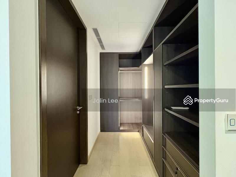 Condominium for Rent: D20, 575746